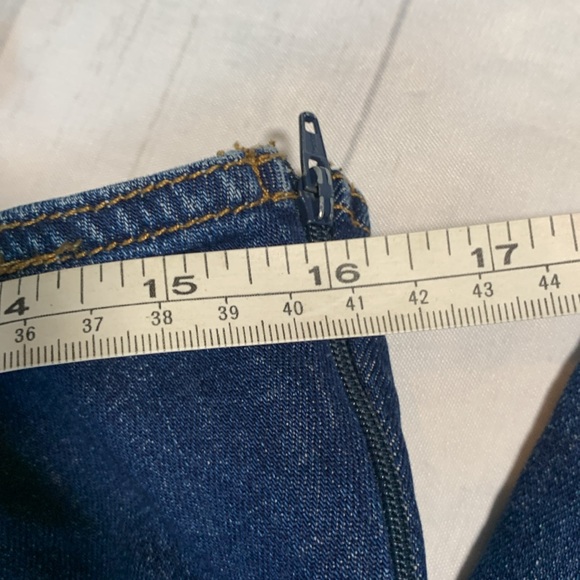 Joe’s Jeans Bootcut Overalls. Size 28. - Picture 10 of 12